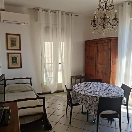Maia Incantevole Apartment